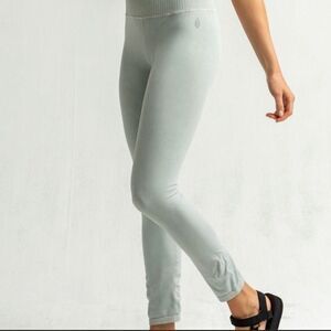 Free People Movement High Rise 7/8 Length Good Karma Leggings